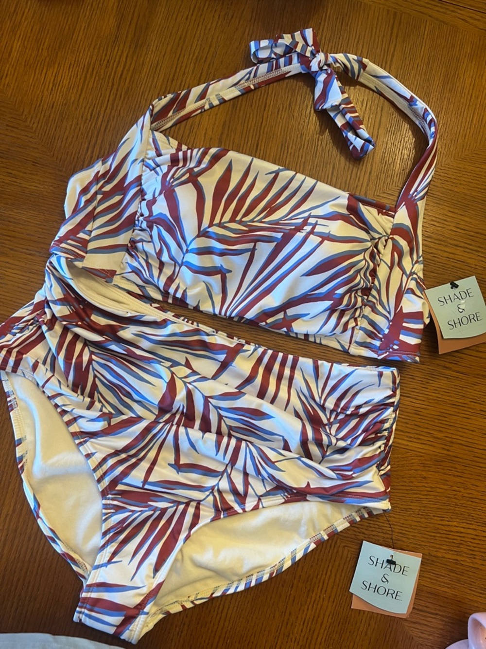Shade & Shore White Bikini Set with Burgundy Tropical Leaf Print XL/L B8